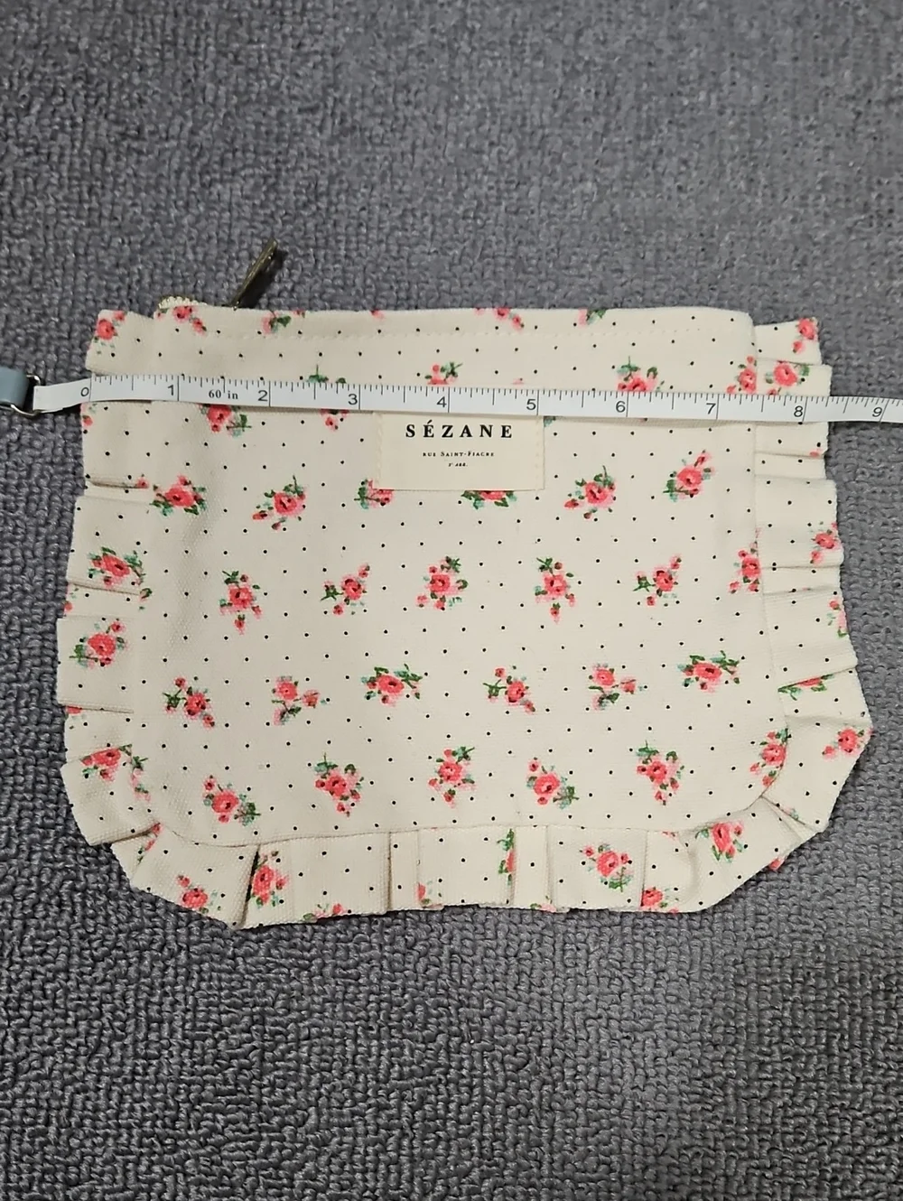 Sézane Floral Ruffle Cosmetic Pouch - Cream with Pink Roses